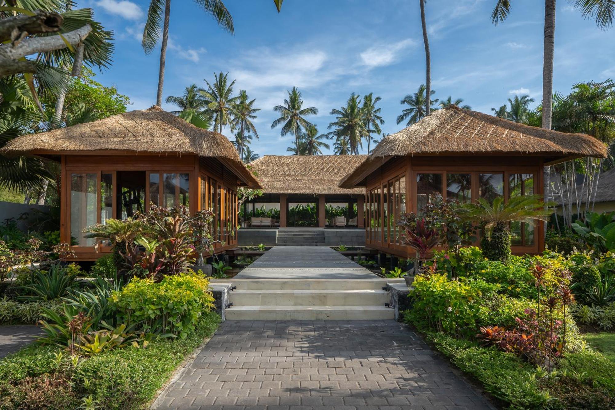 Resort Nirwana &