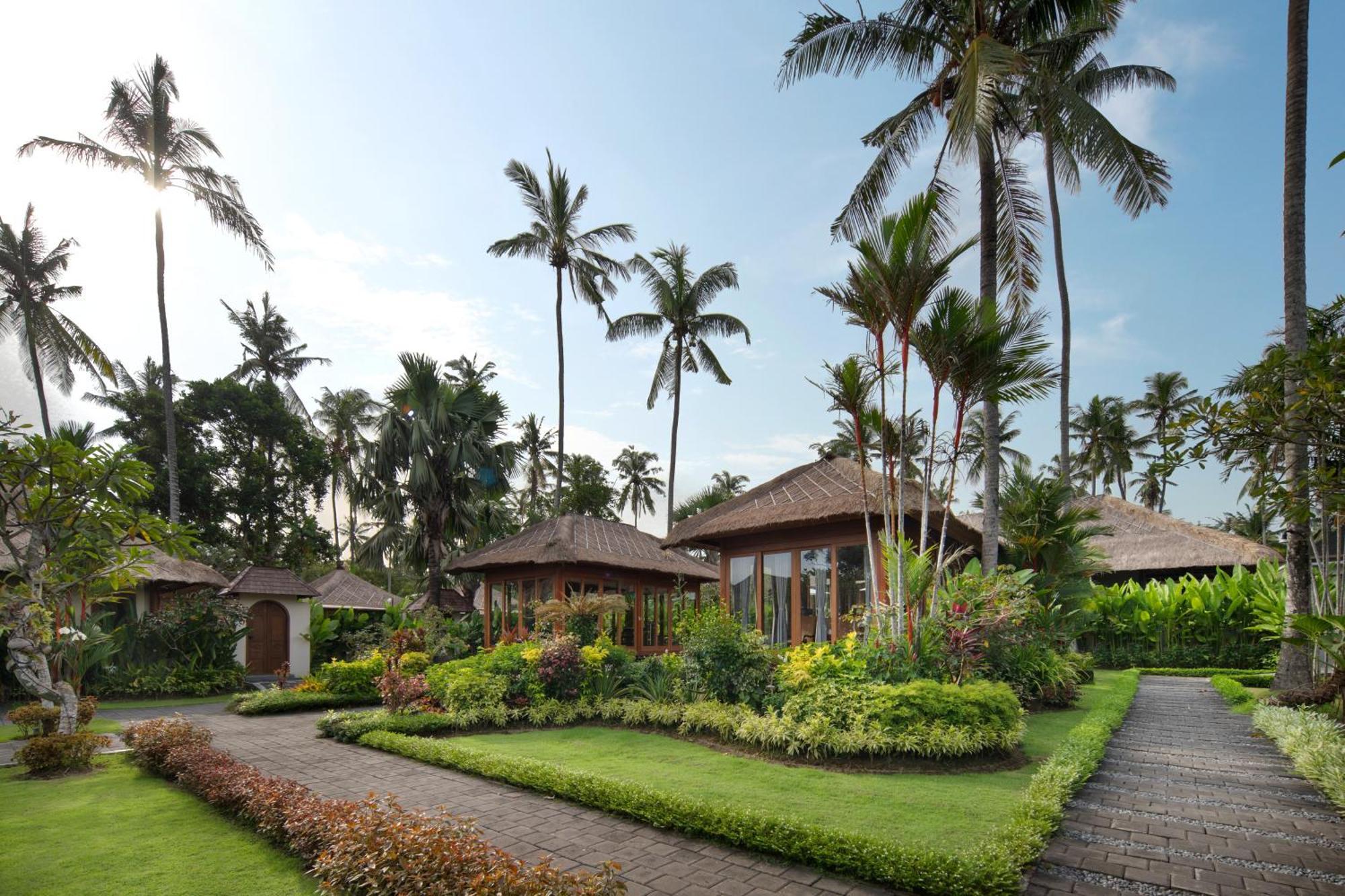 Nirwana & Resort 5*