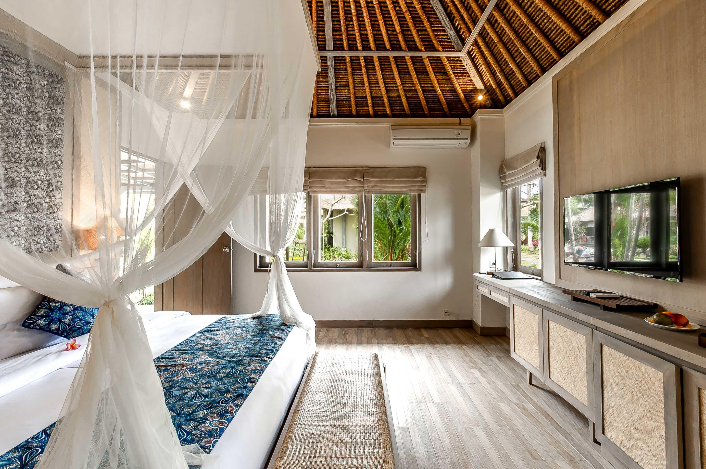 Resor Nirwana & Candi Dasa (Bali)